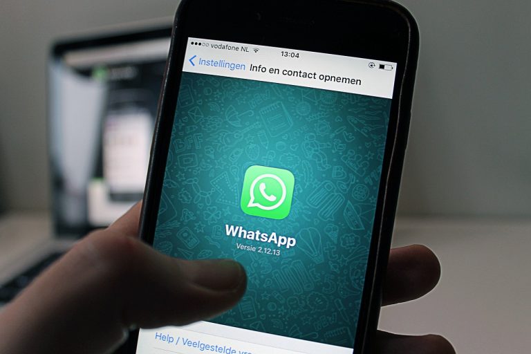 Como automatizar o atendimento no WhatsApp sem perder o toque humano