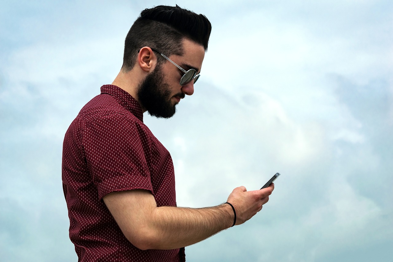 Atendimento rápido via WhatsApp como parte da automação de leads