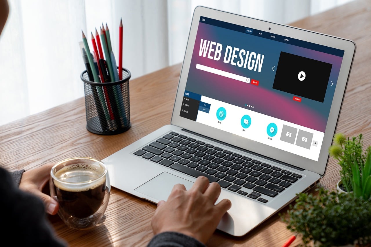 Criação de site para academia com página de aula experimental otimizada para conversão